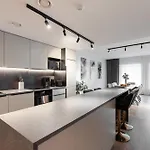 Airhome - Nemo Apartment *