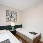 Airhome - Nemo Apartment *
