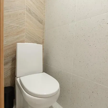Airhome - Nemo Apartment